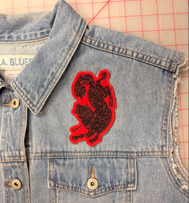 thorns and roses wolf patch